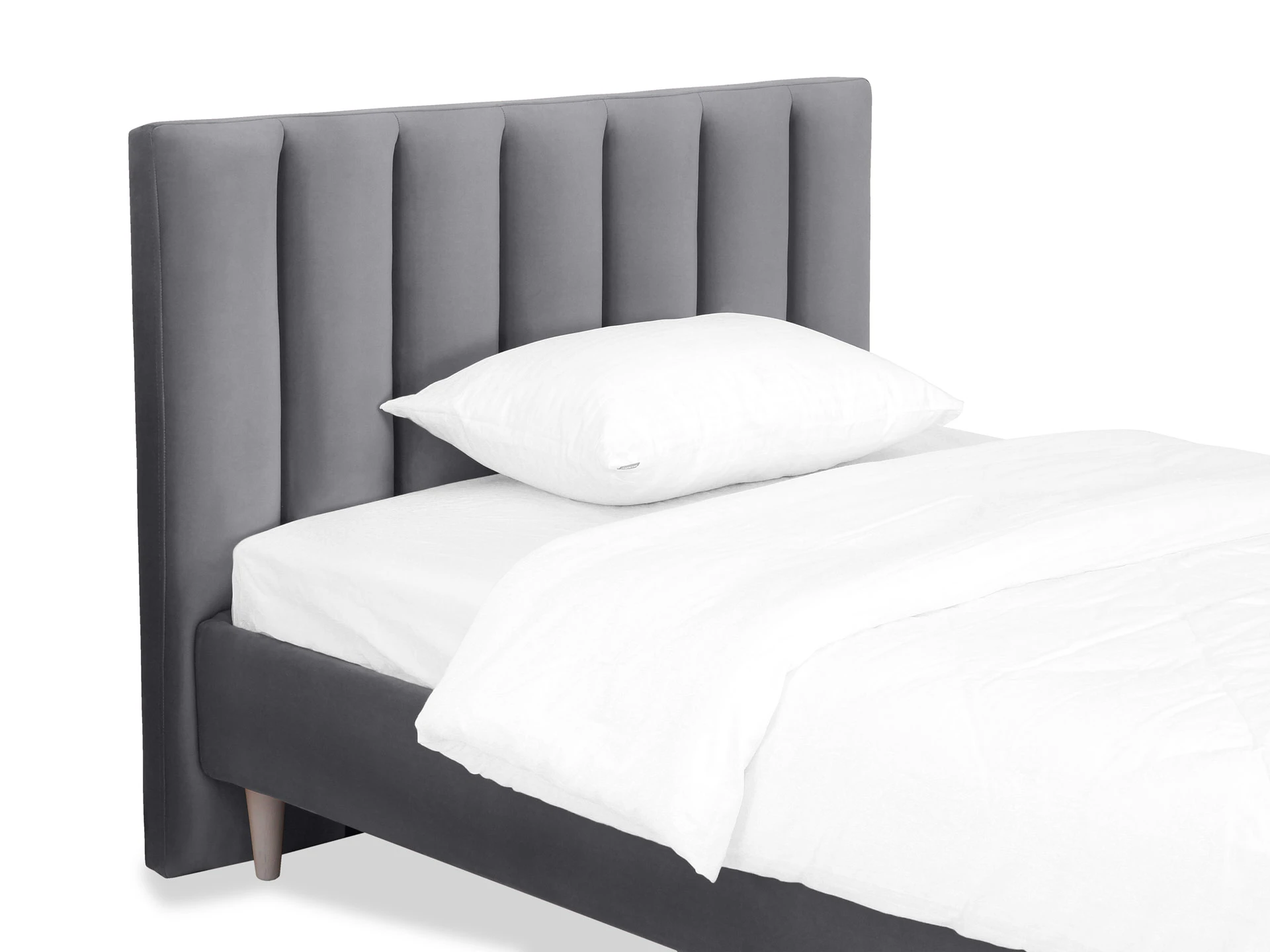 Кровать Prince Louis L в интерьере