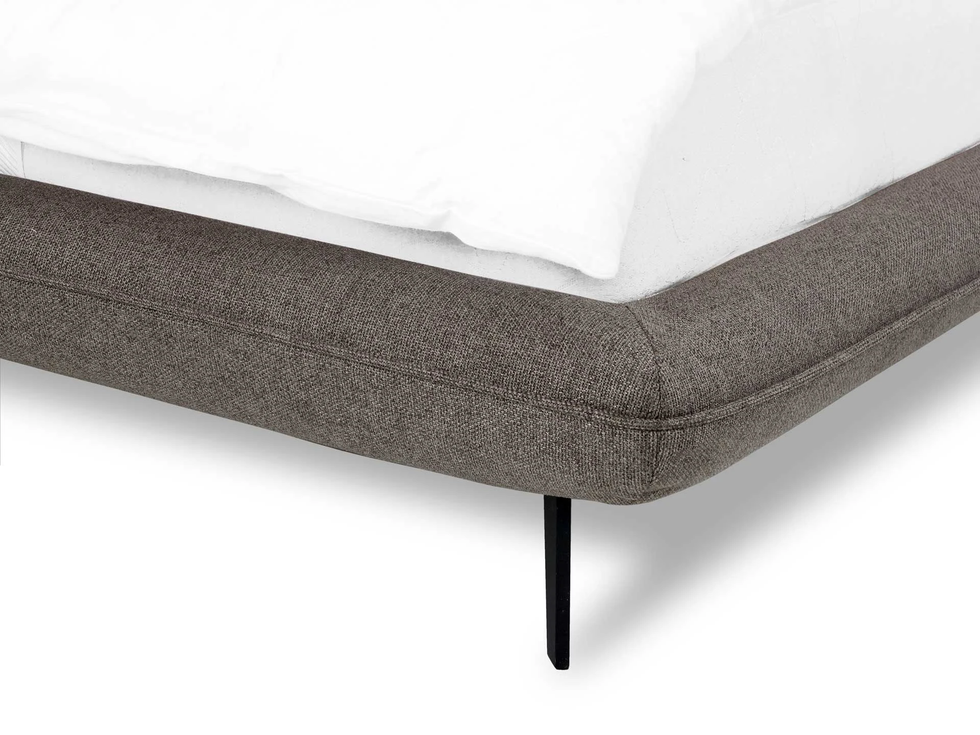 Кровать Amsterdam 1800 в интерьере в Москве Кровать Amsterdam 1800 в интерьере