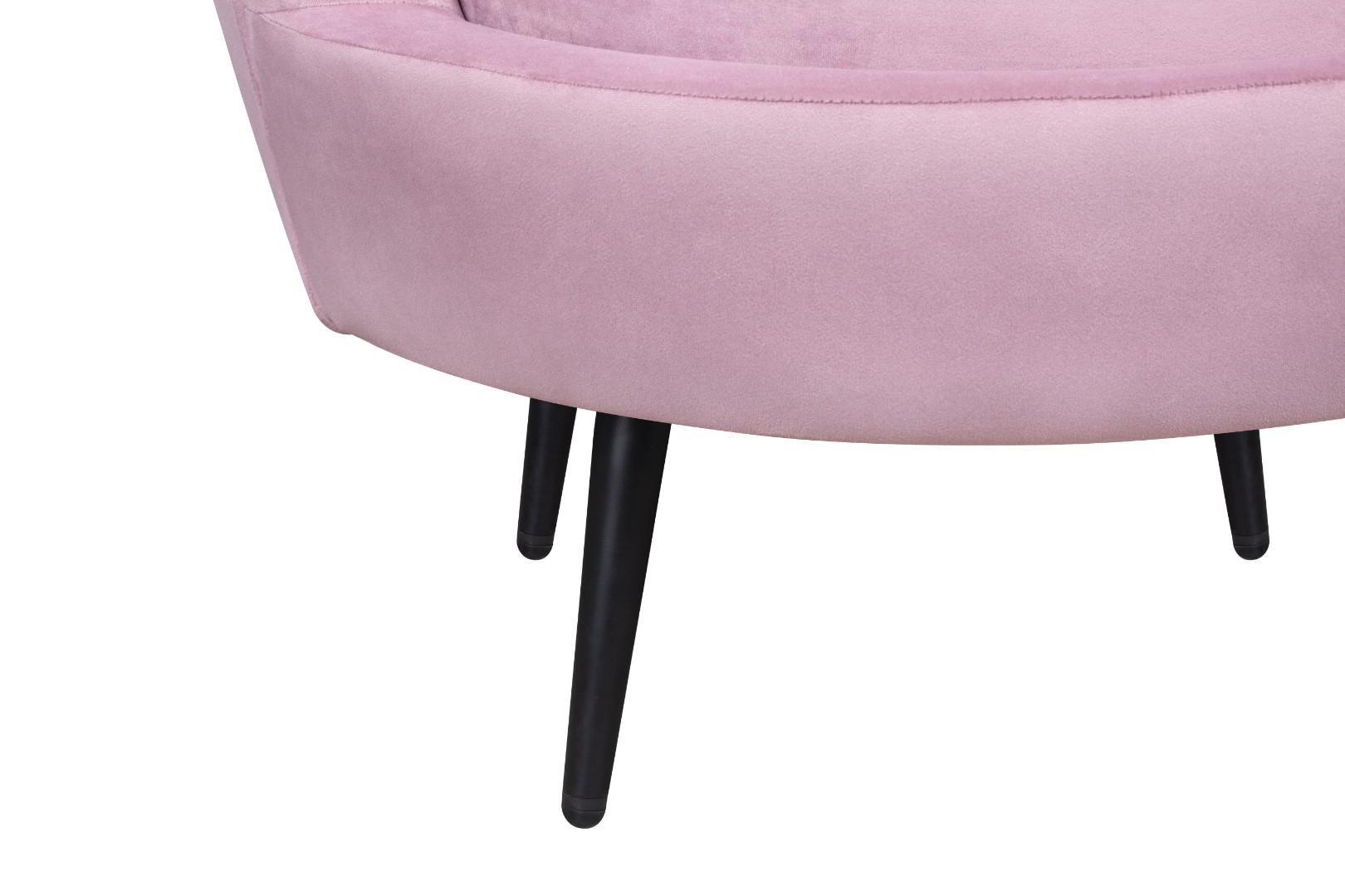 фото Кресло ракушка Pearl Pink на черных ножках в интерьере в Москве фото Кресло ракушка Pearl Pink на черных ножках в интерьере