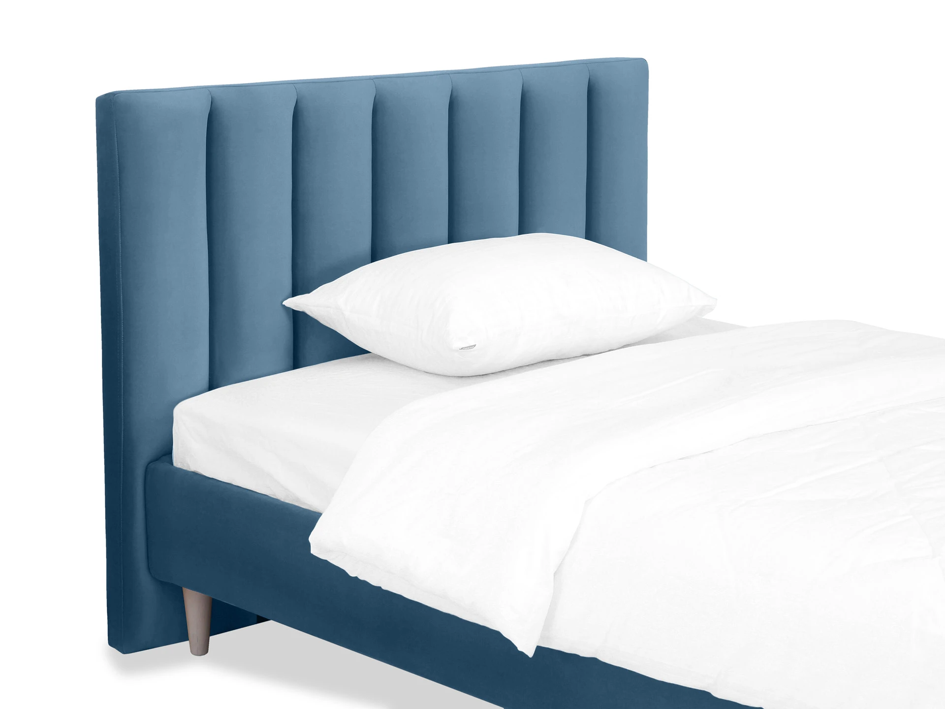 Кровать Prince Louis L в интерьере