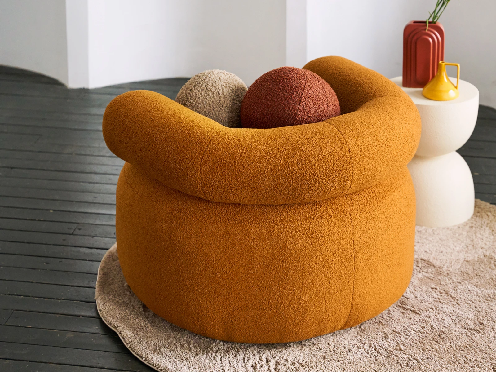 стильное Кресло Tirella вращающееся