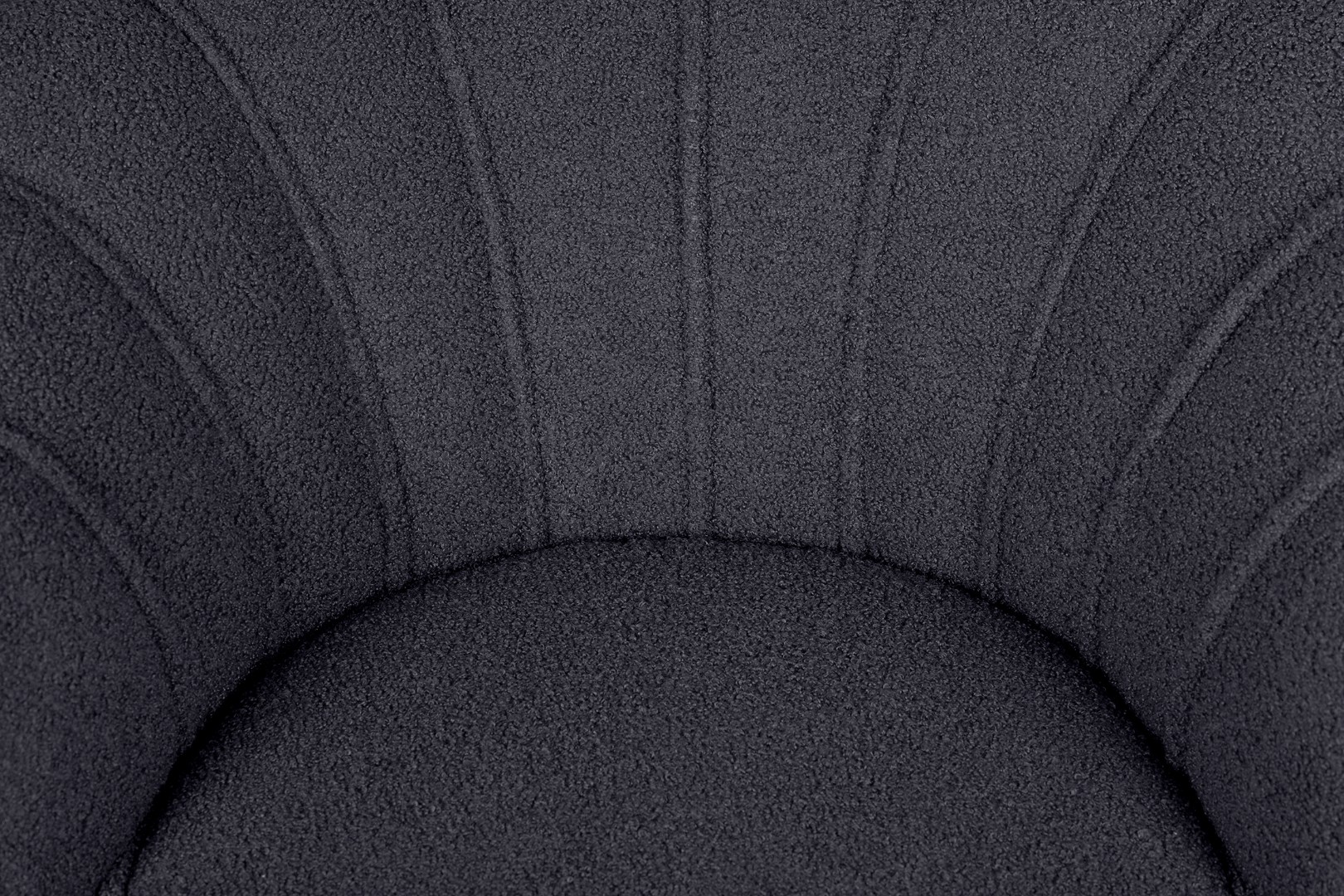 Низкое кресло Pearl Black Boucle в интерьере