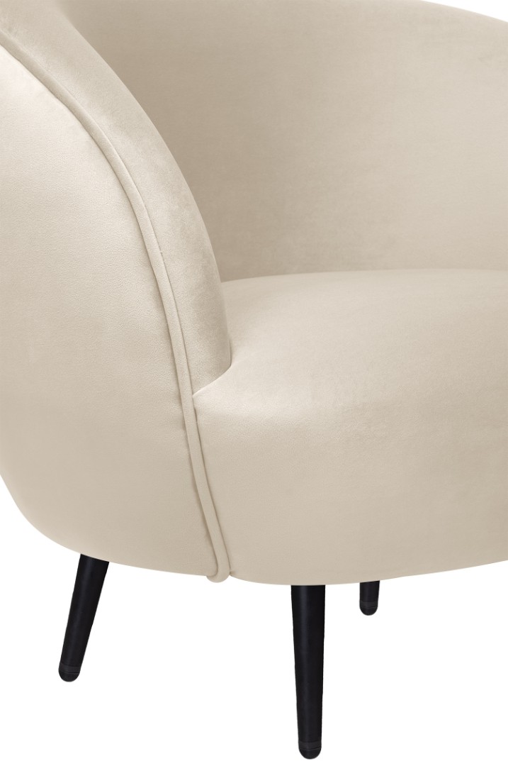 фото Мягкое кресло Small Benee Beige на черных ножках