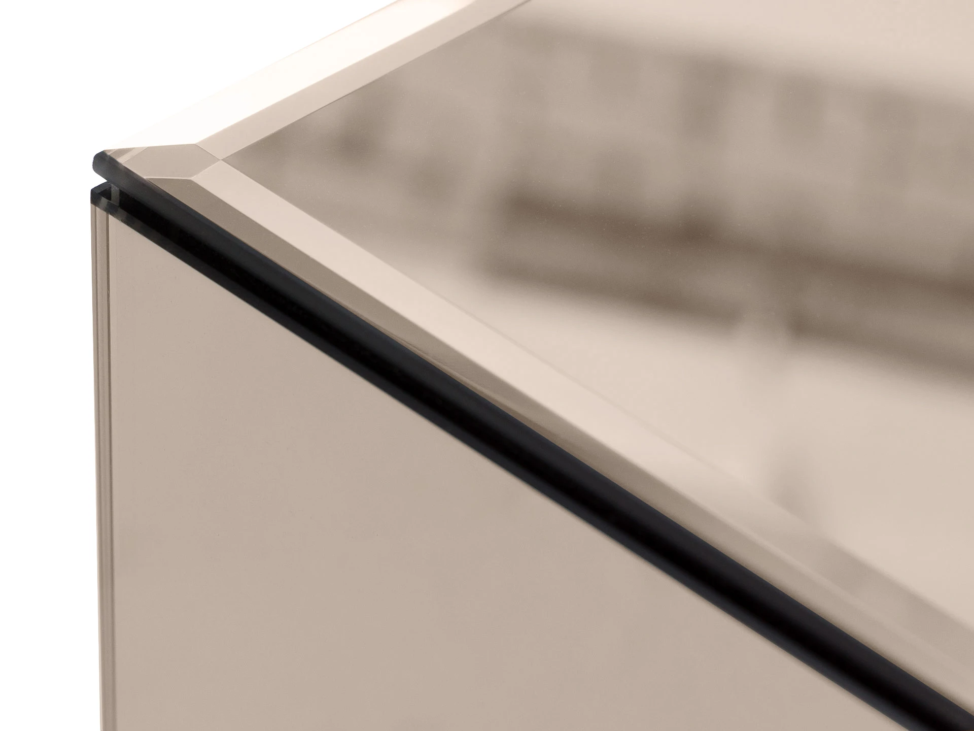 Стол журнальный Lucky в интернет-магазине