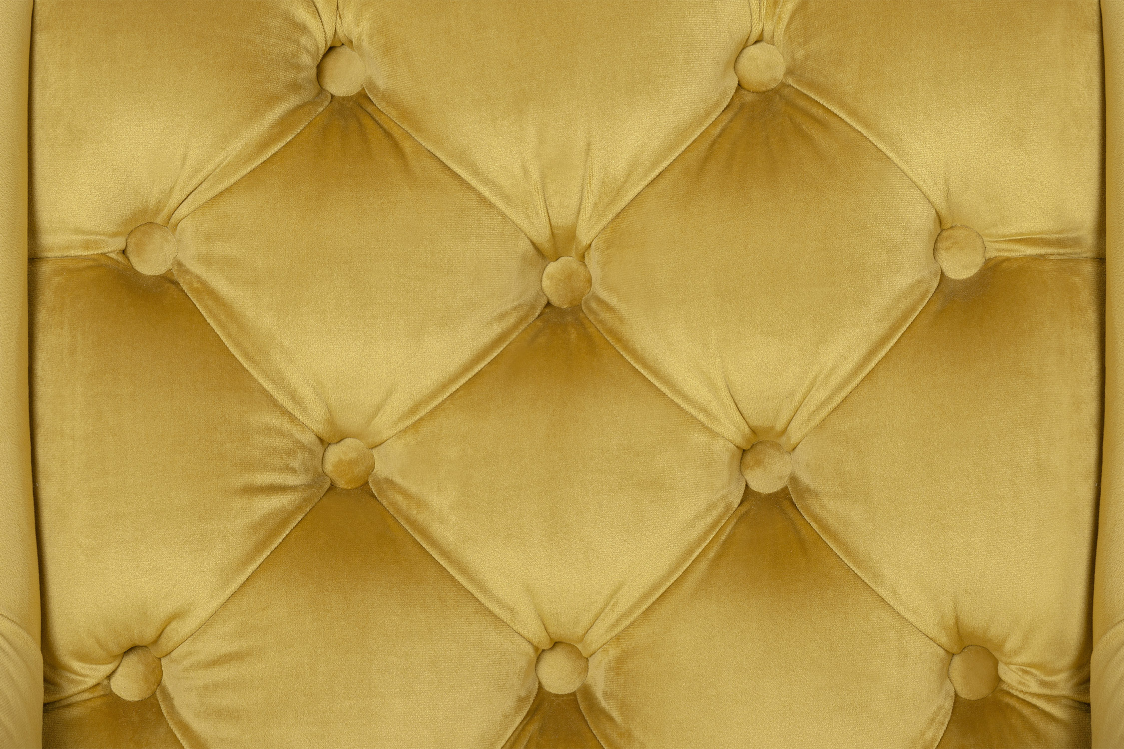 Классическое кресло Deron Gold в интерьере