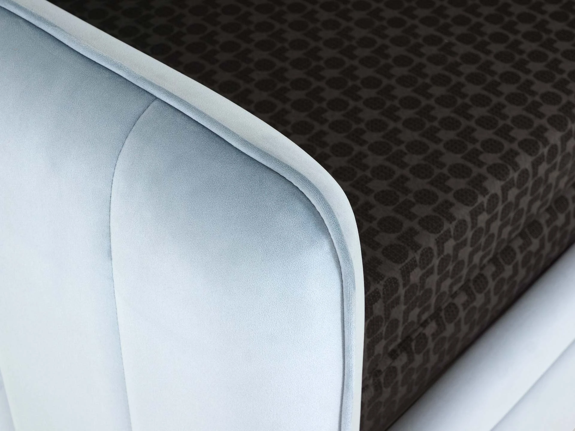 Кушетка Todi в интернет-магазине в Москве Кушетка Todi в интернет-магазине