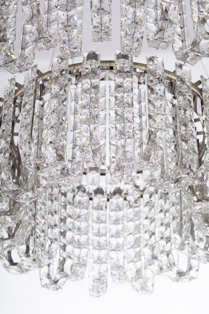 фото Люстра Vortix в Москве фото Люстра Vortix