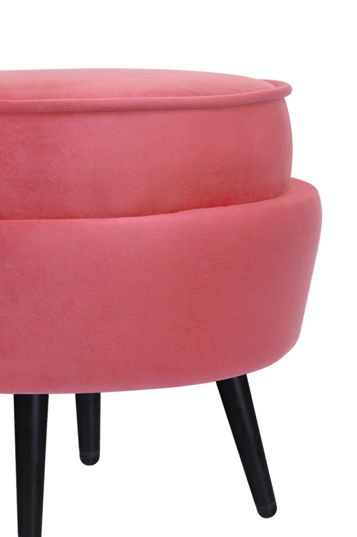 Пуф Pearl Adorn Karmin на черных ножках в интернет-магазине