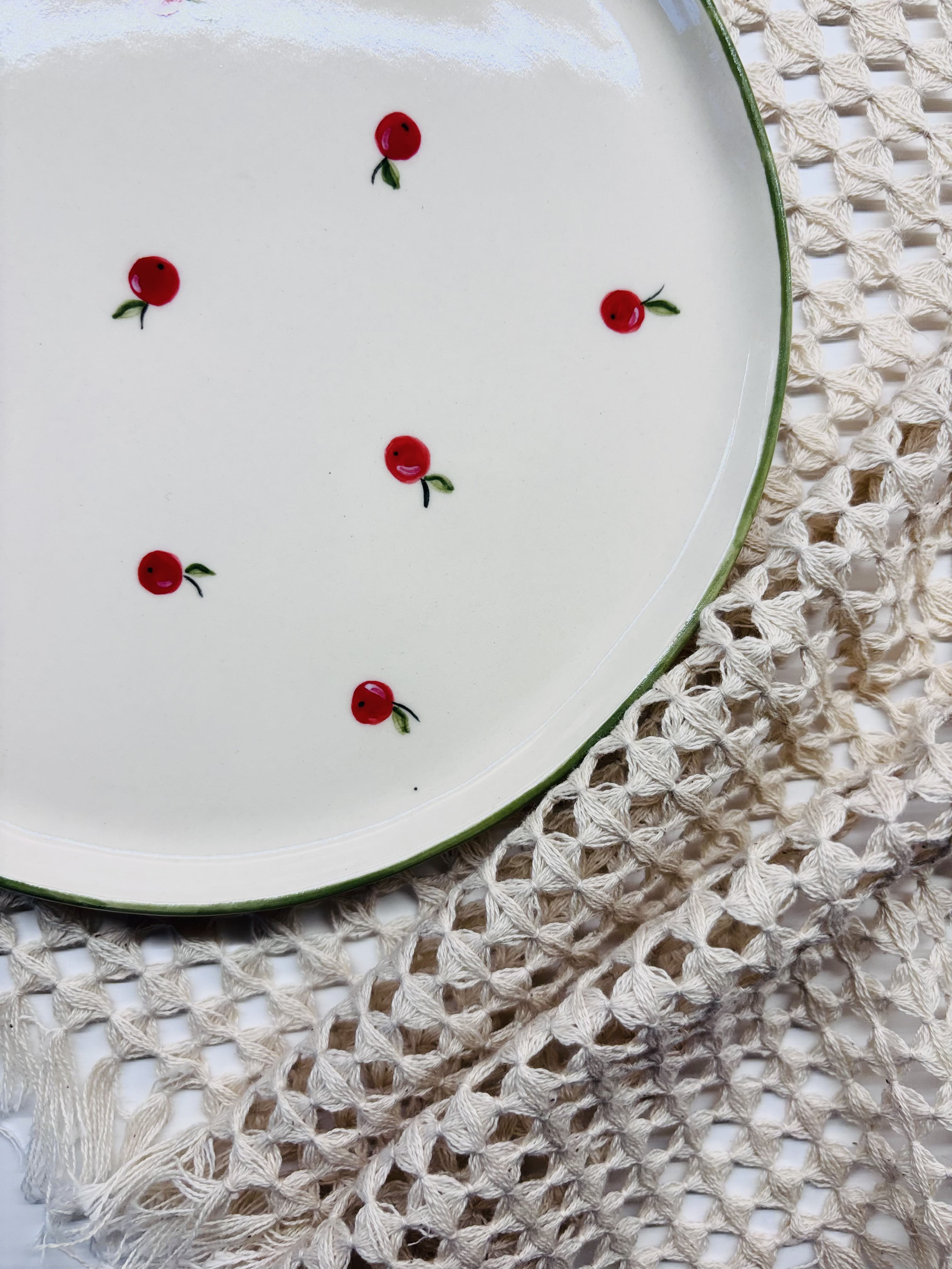 фото Тарелка "Яблочная" диаметр 19см в интерьере в Москве фото Тарелка "Яблочная" диаметр 19см в интерьере