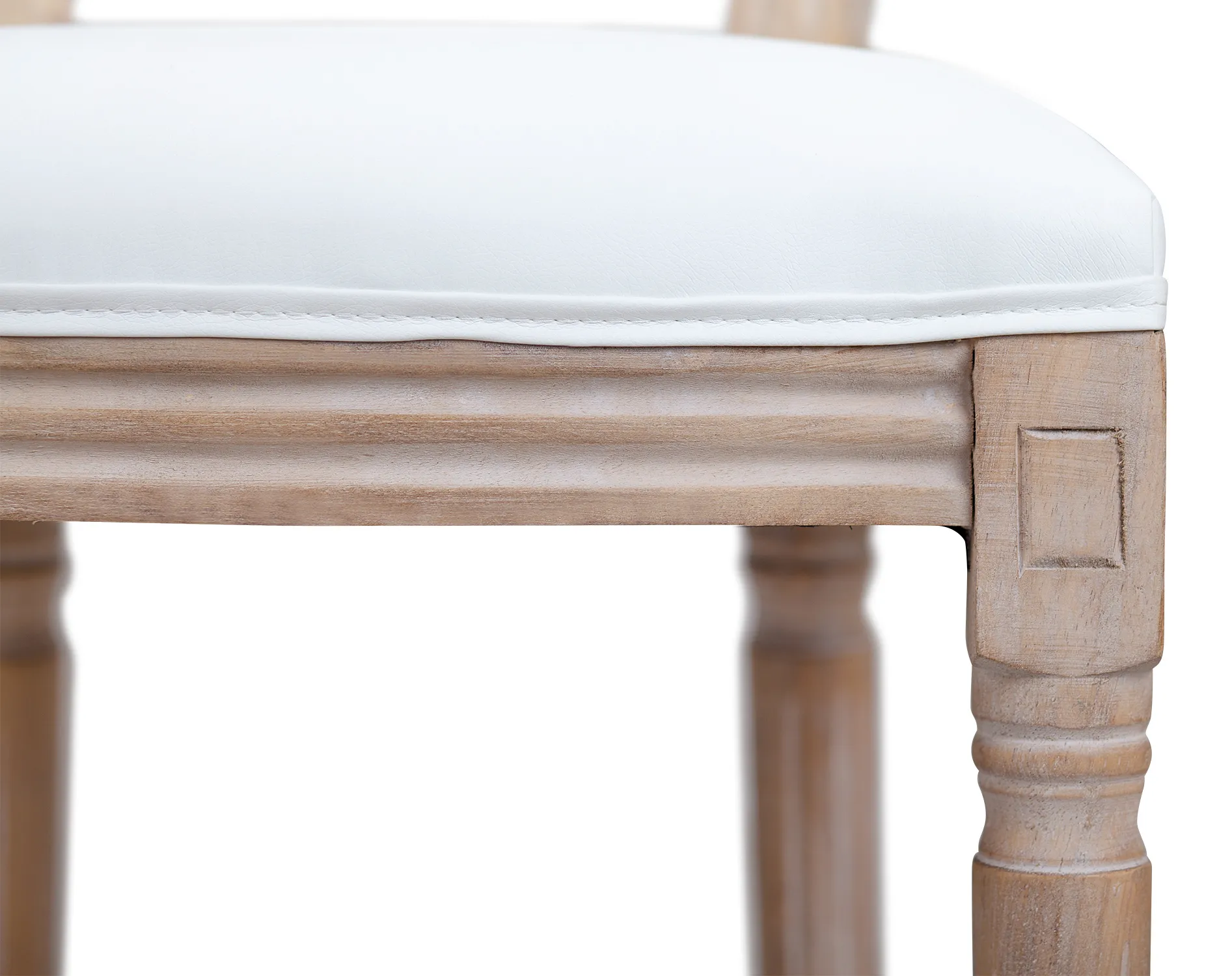 Стул Filon Average White and Beige в интерьере в Москве Стул Filon Average White and Beige в интерьере в Екатеринбурге