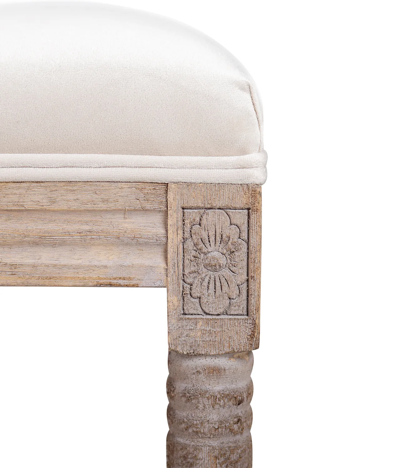 Оттоманка Onora Velvet Beige в интернет-магазине в Москве Оттоманка Onora Velvet Beige в интернет-магазине в Екатеринбурге