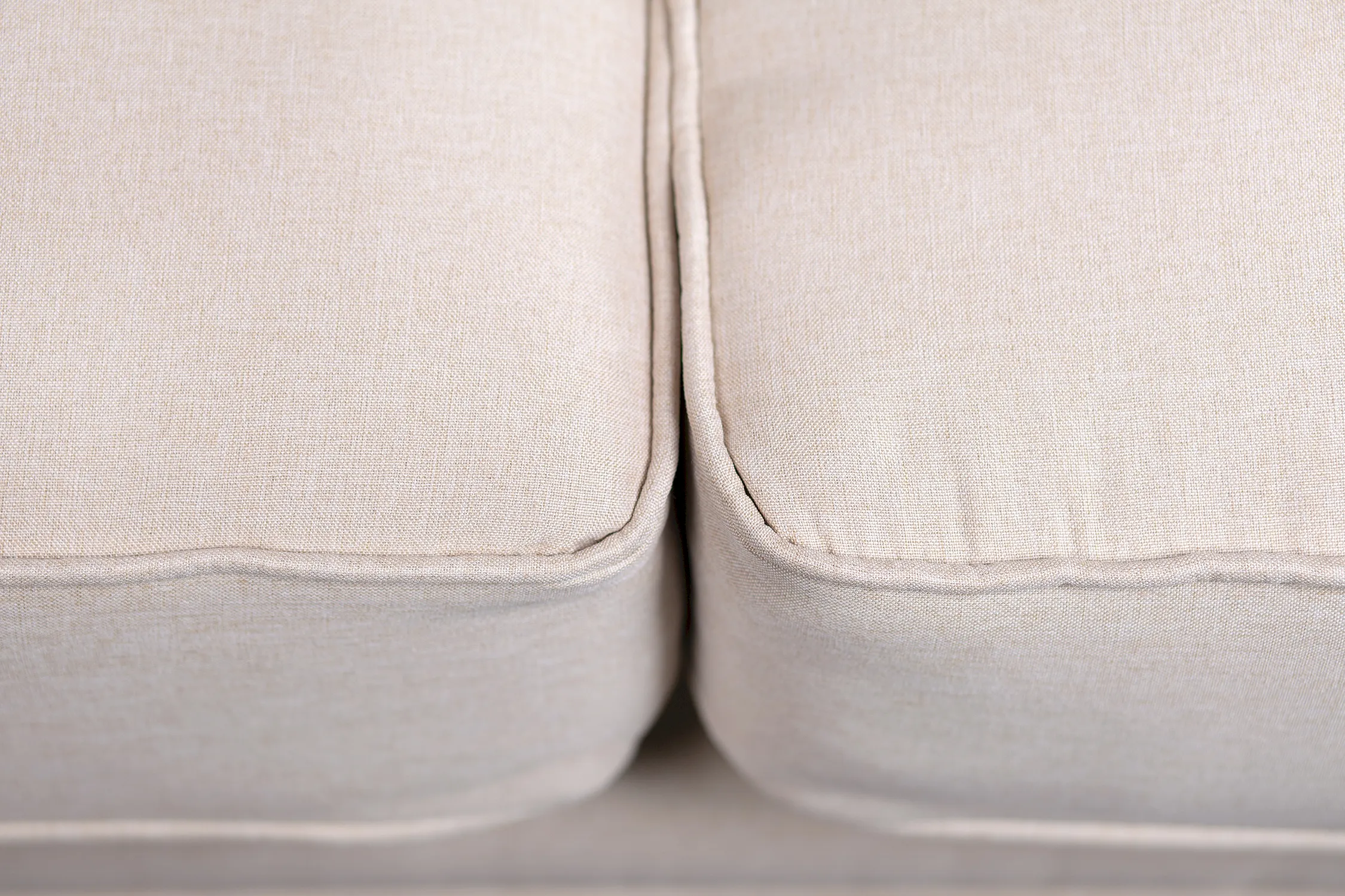 фото Диван с высокой спинкой Madesta Beige