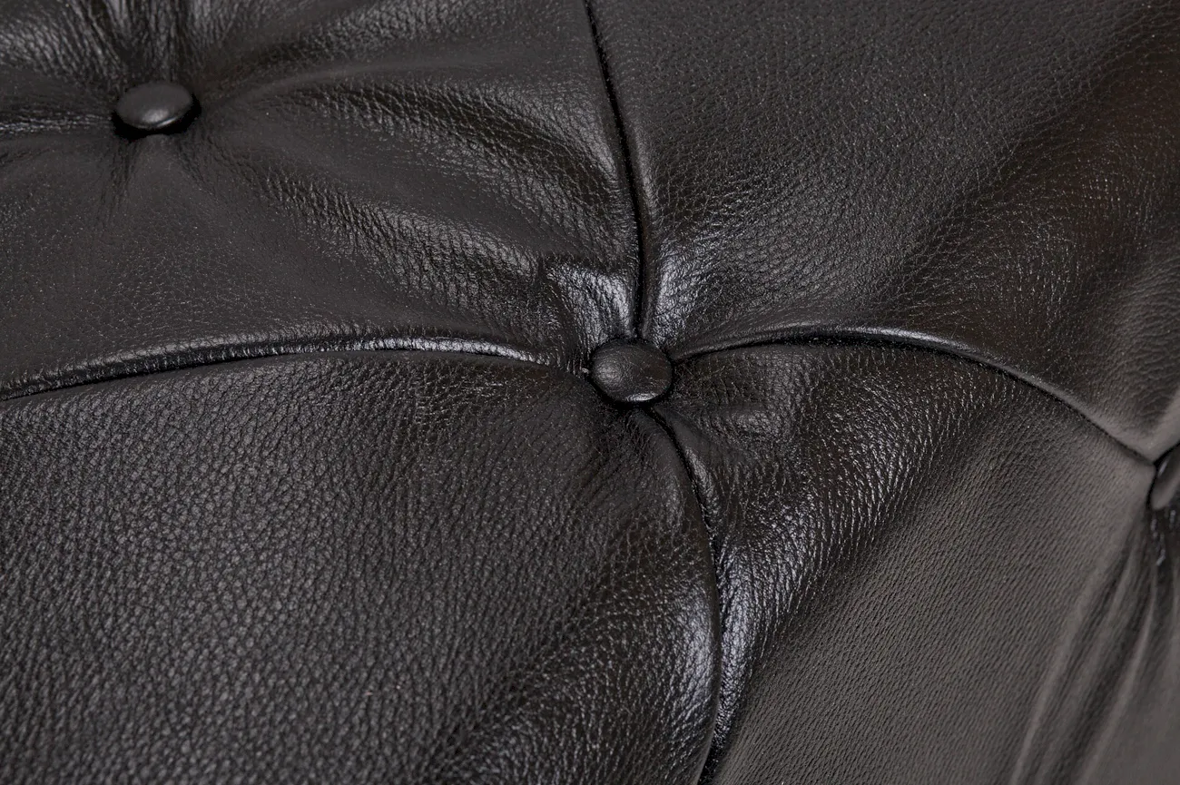 заказать Дизайнерский пуф Amrit Black Leather