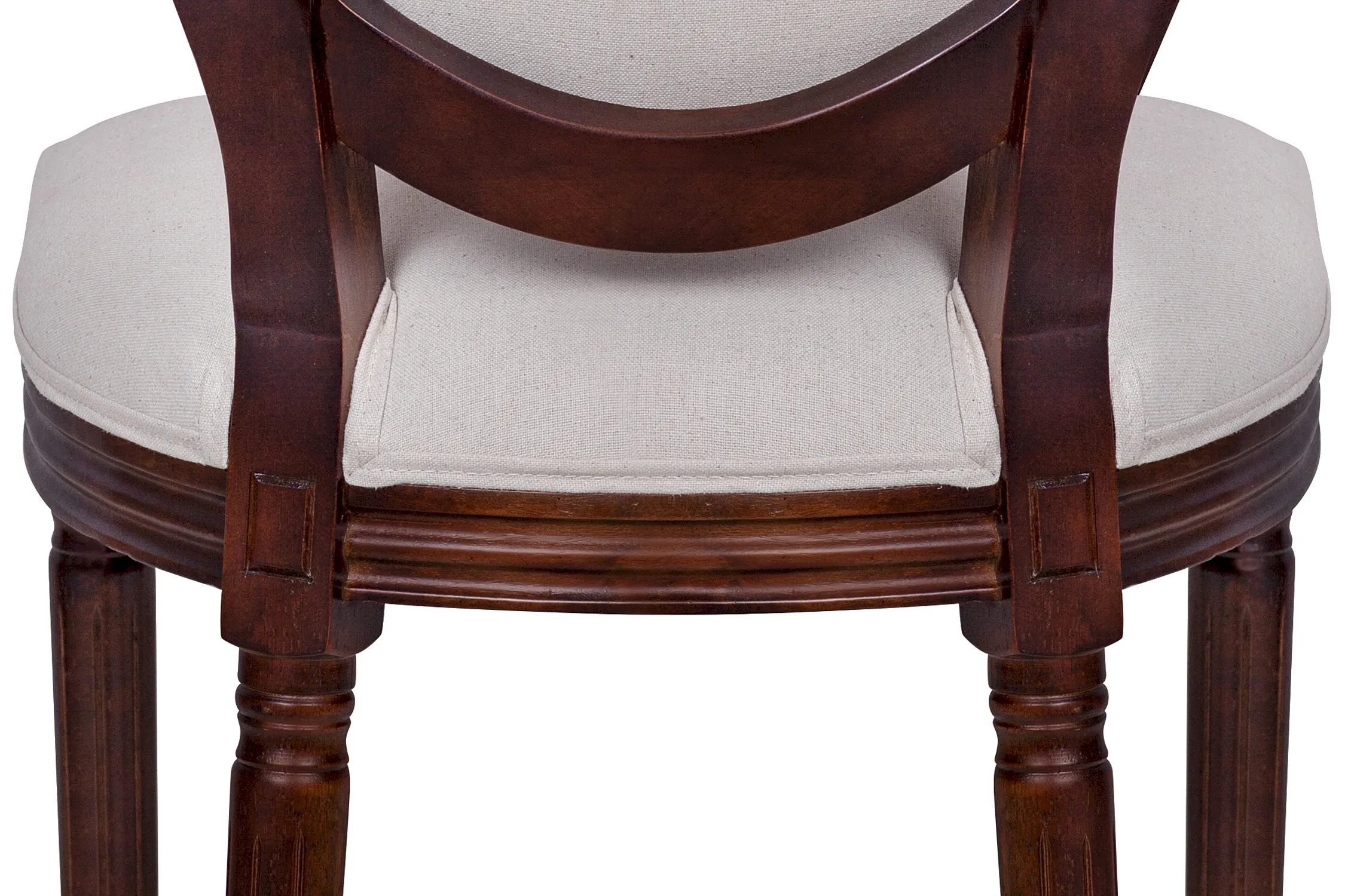 Стул Volker Beige Chocolate в интерьере в Москве Стул Volker Beige Chocolate в интерьере в Екатеринбурге