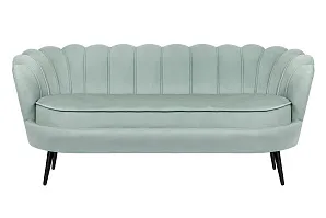 купить стильный Диван ракушка для гостиниц Pearl Triple Green на черных ножках