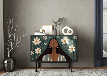 Комод с двумя дверками 