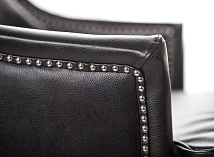 красивое Кожаное кресло каминное Chester Black Leather на заказ