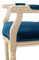 Мягкий стул с подлокотниками Volker Arm Gold