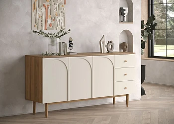 Комод с тремя дверками и ящиками 