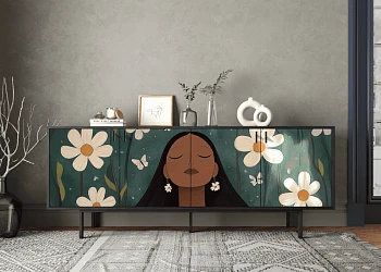 Комод с четыремя дверками 