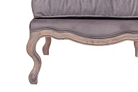 Классическое американское кресло Brody Ratang V2 в интерьере