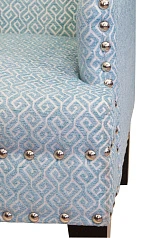 Мягкое полукресло с подлокотниками Mart Blue в интерьере