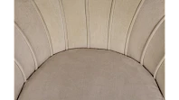 Низкое кресло ракушка Pearl Taupe на черных ножках