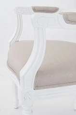 стильное Мягкое полукресло с подлокотниками Diella White