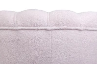 фото Низкое кресло Pearl Pink Boucle в интерьере